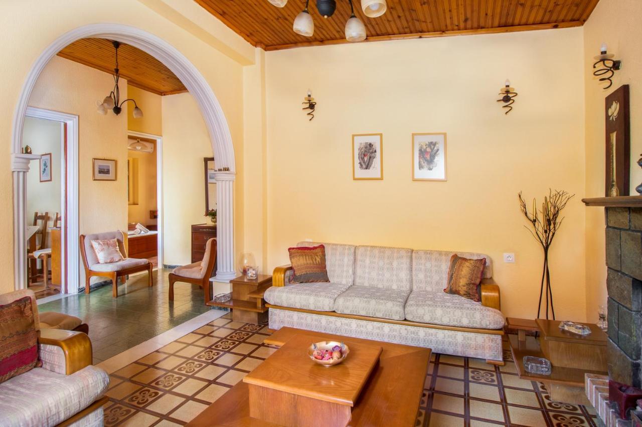 Eleni'S Traditional House In Agrafi Agrafoi Екстер'єр фото